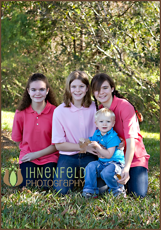Disney's_Boardwalk_Family_Portrait_04